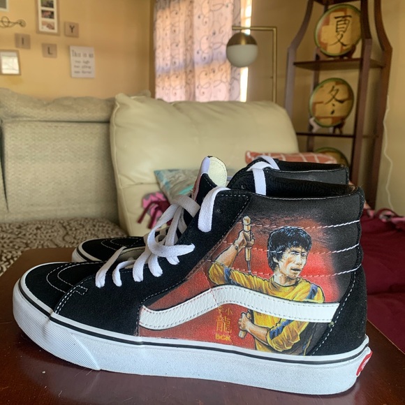 Vans x DGK Bruce Lee edition custom size 8.5 - Picture 1 of 3